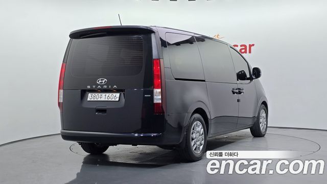 Hyundai Staria из Кореи Encar
