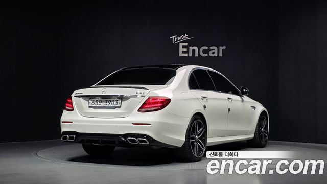 Mercedes-Benz E-Class из Кореи Encar