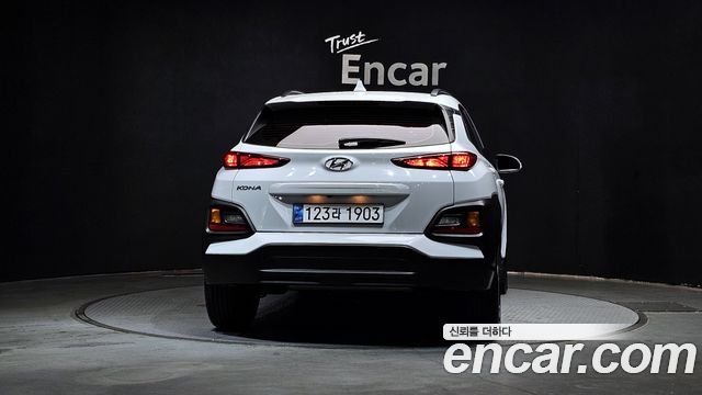 Hyundai Kona из Кореи Encar