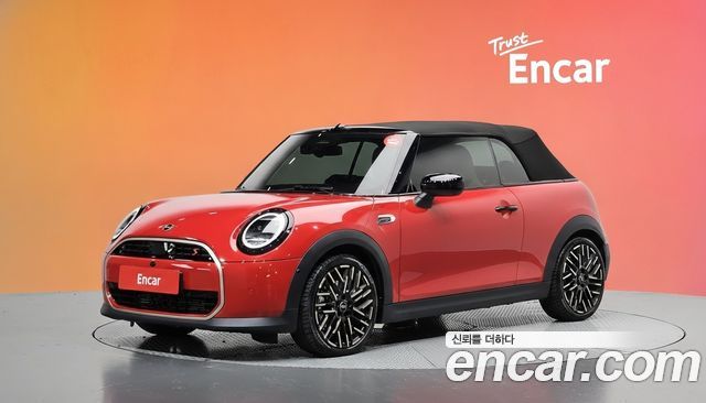 Mini Cooper Convertible Favoured — пробег 5 073 км — фото 1 из 5