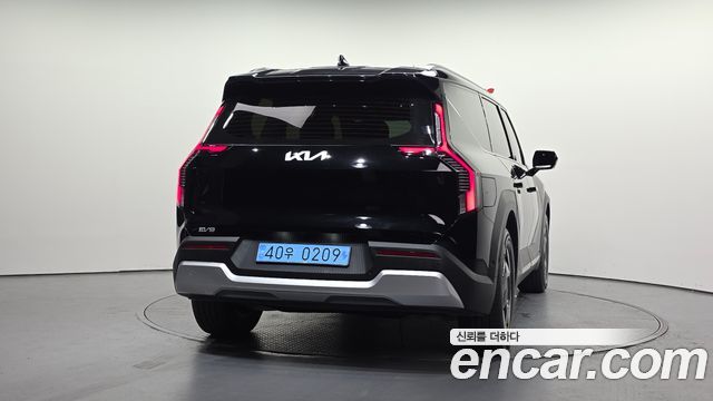 Kia EV9 из Кореи Encar