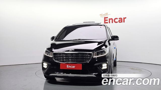 Kia Carnival из Кореи Encar