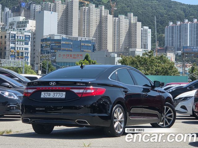Hyundai Grandeur HG300 Exclusive Special — пробег 188 172 км — фото 4 из 5