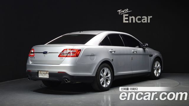 Ford Taurus 2.0 SEL EcoBoost 6th — пробег 151 411 км — фото 2 из 5