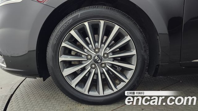 Kia K7 из Кореи Encar
