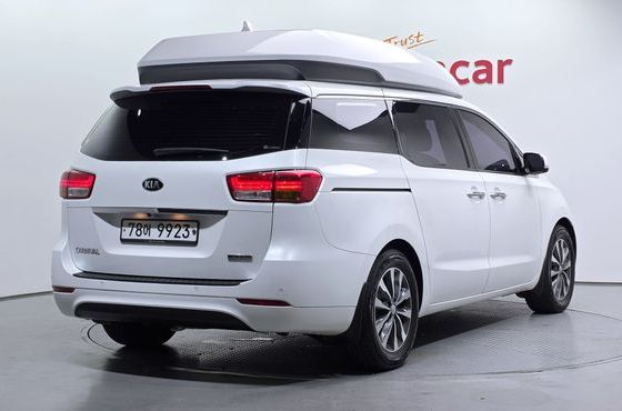 Kia Carnival 11-seater Hi-Limousine Prestige — пробег 124 224 км — фото 2 из 5