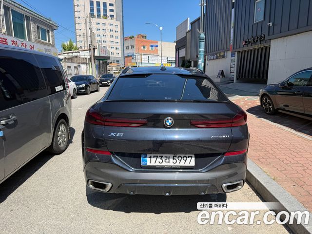 BMW X6 xDrive40i M Sport — пробег 8 548 км — фото 5 из 5