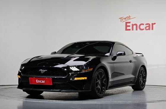 Ford Mustang Coupe — пробег 44 460 км — фото 1 из 5