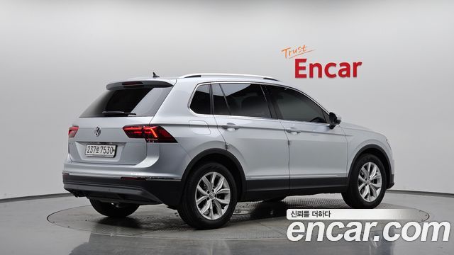 Volkswagen Tiguan из Кореи Encar