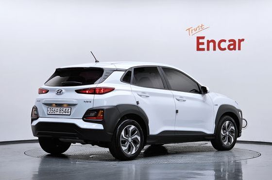 Hyundai Kona Smart Special — пробег 41 028 км — фото 2 из 5