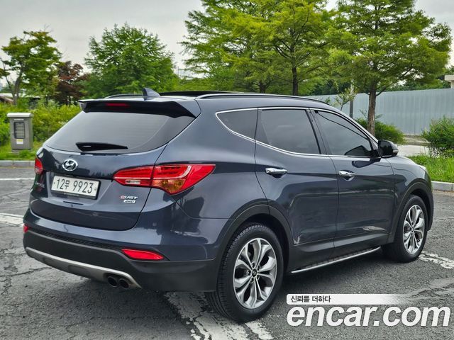 Hyundai Santafe Diesel(e-VGT) 2.0 4WD Exclusive — пробег 123 421 км — фото 5 из 5