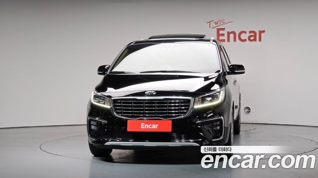 Kia Carnival Gasoline 9-Seater Prestige — пробег 129 251 км — фото 3 из 5