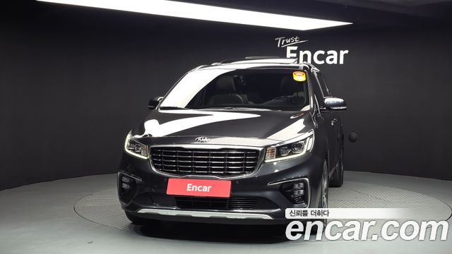 Kia Carnival из Кореи Encar