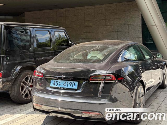 Tesla Model S из Кореи Encar