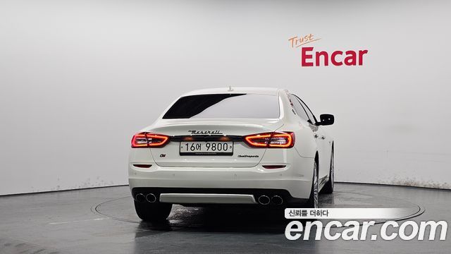 Maserati Quattroporte из Кореи Encar