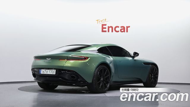 Astonmartin DB11 из Кореи Encar