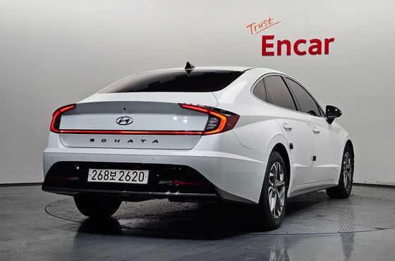 Hyundai Sonata 2.0 Modern — пробег 71 057 км — фото 2 из 5