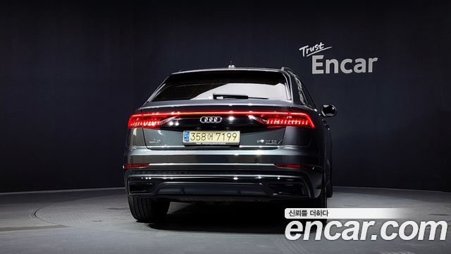 Audi Q8 из Кореи Encar