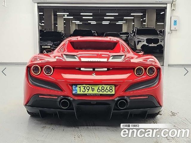 Ferrari F8 из Кореи Encar