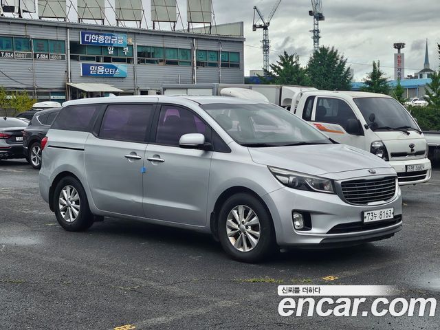 Kia Carnival из Кореи Encar