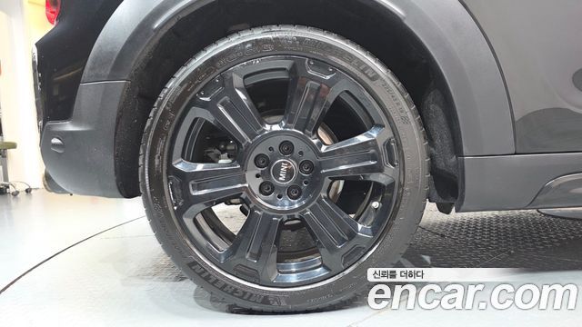 Mini Countryman из Кореи Encar