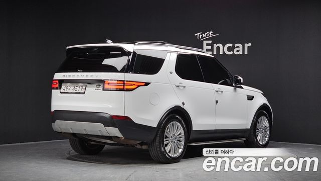 Land Rover Discovery 3.0 SD6 HSE Luxury — пробег 77 713 км — фото 2 из 5
