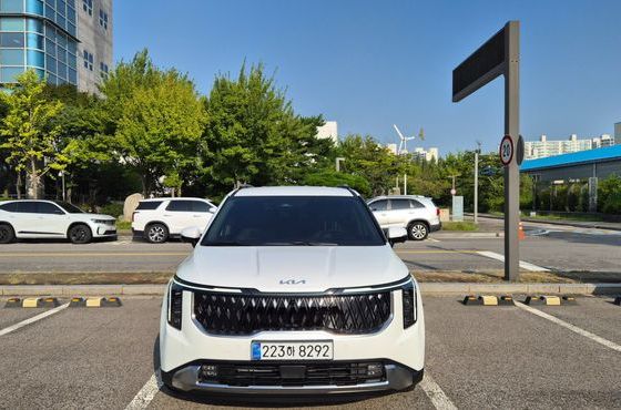 Kia Carnival HEV 9seater Nobless — пробег 10 231 км — фото 1 из 5