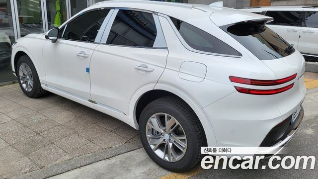 Genesis GV70 2.5T Gasoline AWD — пробег 2 300 км — фото 3 из 5