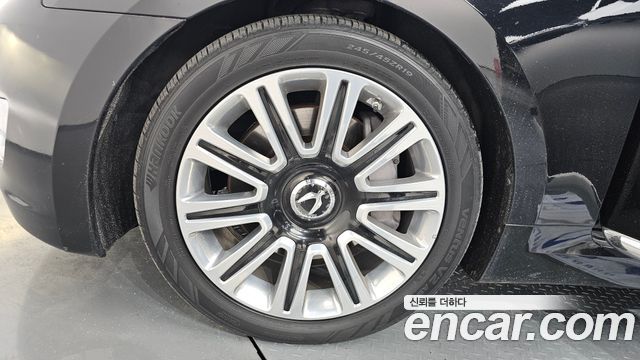 Hyundai Equus из Кореи Encar