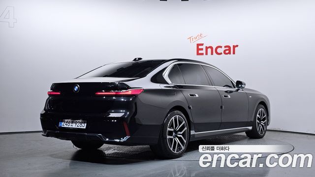 BMW 7-Series из Кореи Encar