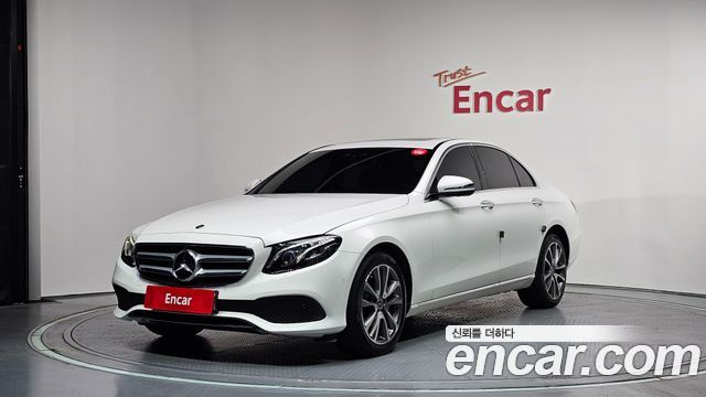 Mercedes-Benz E-Class из Кореи Encar