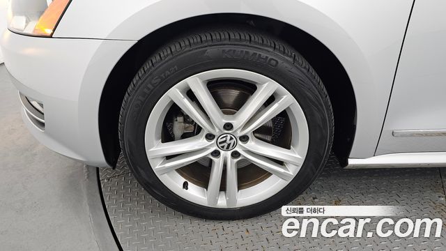 Volkswagen Passat из Кореи Encar