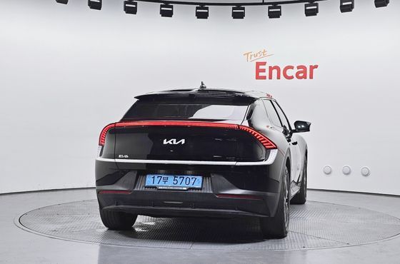 Kia EV6 Long Range Air — пробег 70 433 км — фото 4 из 5