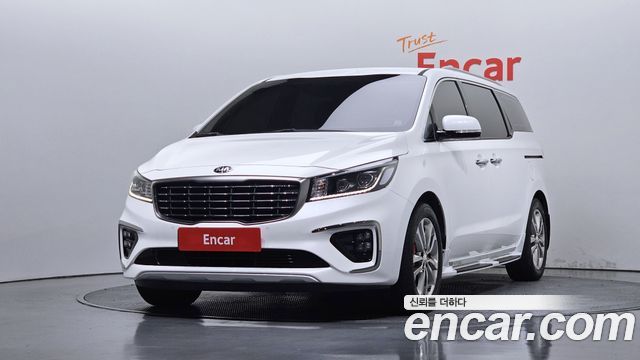 Kia Carnival 9-seater Noblesse — пробег 128 899 км — фото 1 из 5