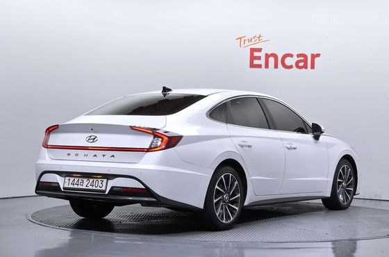 Hyundai Sonata 2.0 Premium Family — пробег 69 466 км — фото 2 из 5