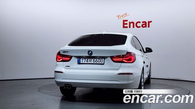 BMW Gran Turismo GT 320d xDrive Premium — пробег 92 030 км — фото 4 из 5