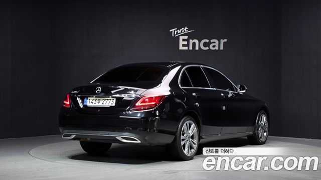 Mercedes-Benz C-Class из Кореи Encar