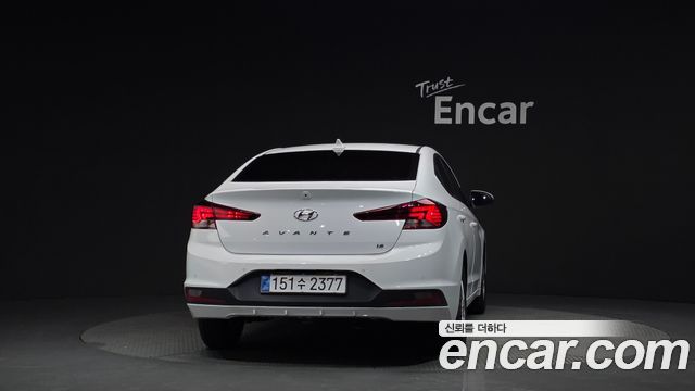 Hyundai AVANTE из Кореи Encar