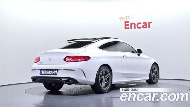 Mercedes-Benz C-Class из Кореи Encar