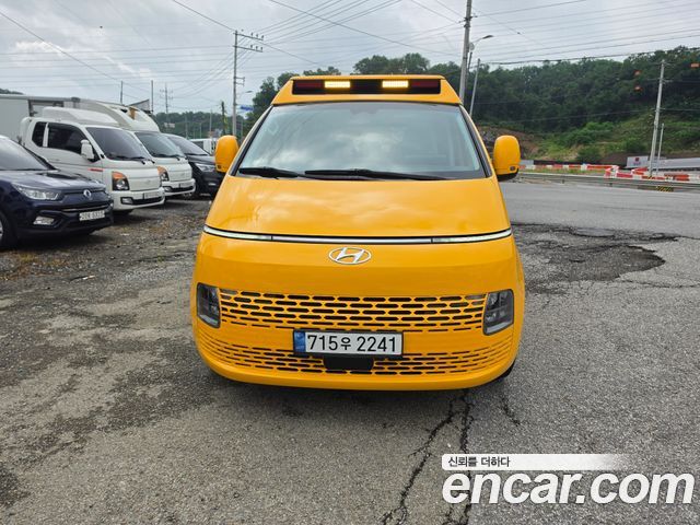 Hyundai Staria из Кореи Encar