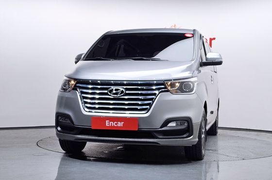 Hyundai Starex Urban 9-Seater Exclusive — пробег 43 286 км — фото 3 из 5
