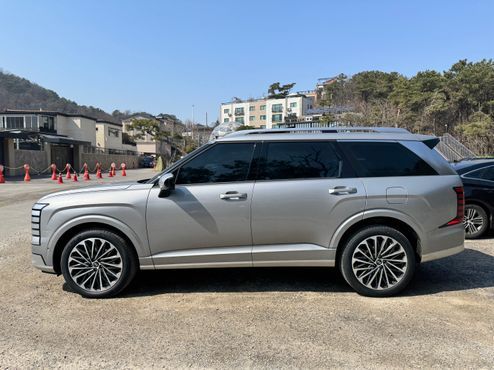 Hyundai Palisade Gasoline 2.5T 4WD 9-Seater Calligraphy — пробег 37 999 км — фото 5 из 5