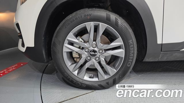 Kia Seltos из Кореи Encar