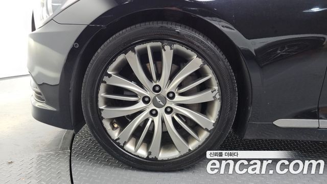 Hyundai Genesis из Кореи Encar