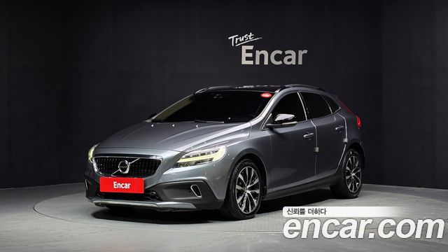 Volvo V40 из Кореи Encar