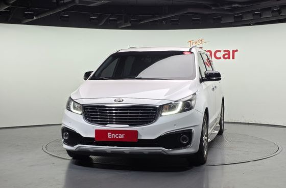 Kia Carnival 9-seater Prestige — пробег 142 867 км — фото 3 из 5