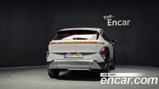 Hyundai Kona из Кореи Encar