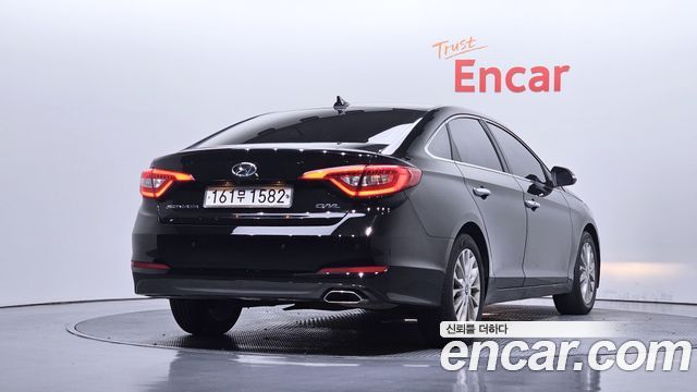 Hyundai Sonata 2.0 Smart Special — пробег 122 879 км — фото 2 из 5