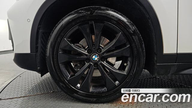 BMW X1 xDrive 18d Advantage — пробег 136 160 км — фото 5 из 5