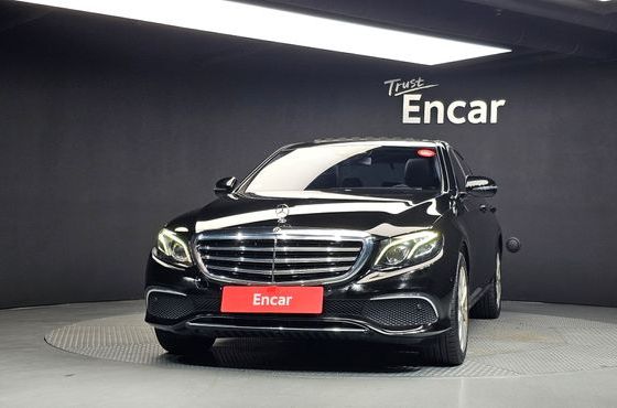 Mercedes-Benz E-Class E220d 4MATIC Exclusive — пробег 291 477 км — фото 3 из 5
